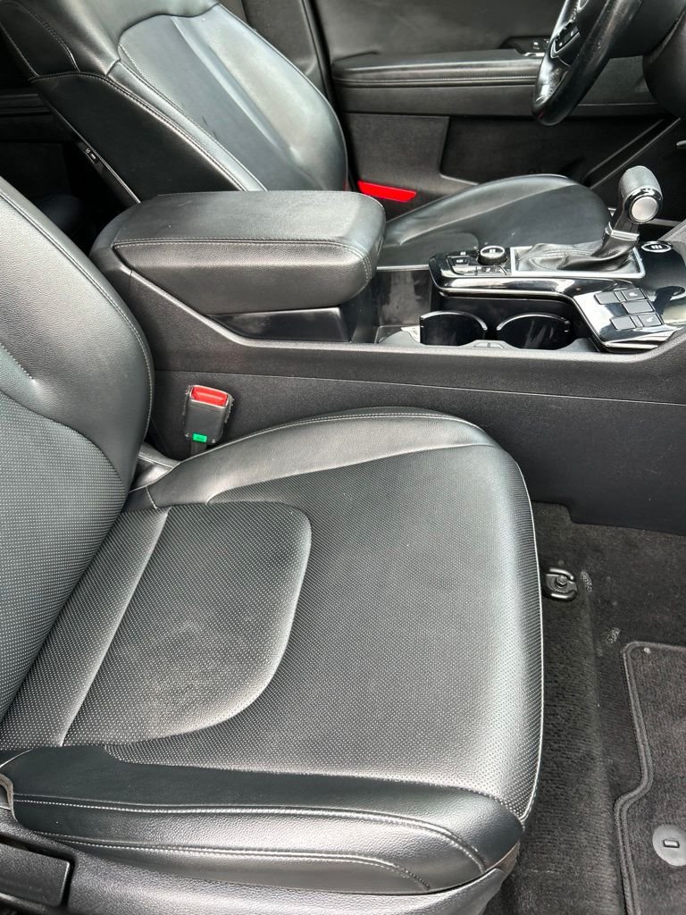 Used 2024 Black Kia EX image 15