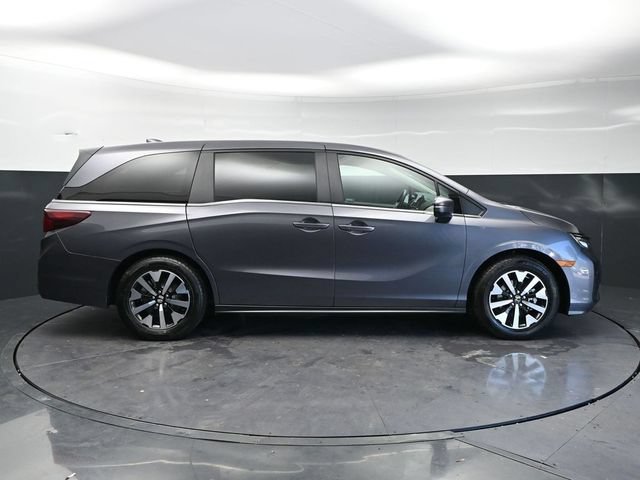 Used 2025 Modern Steel Metallic Honda EX-L image 40