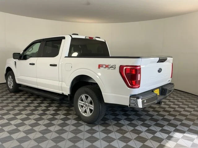 Used 2021 White Ford XLT image 6