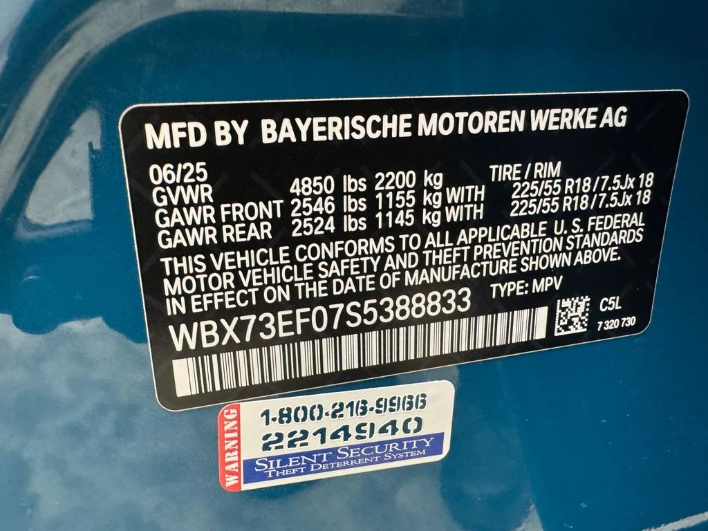 Used 2025 Blue BMW xDrive28i image 33