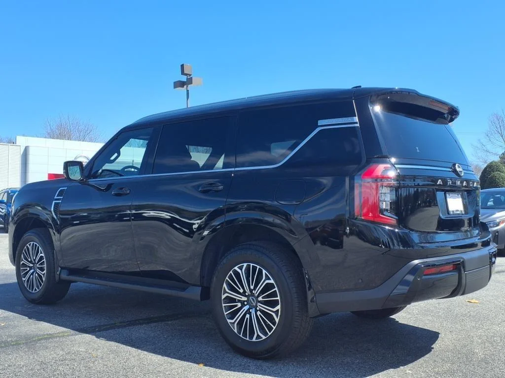 2025 Nissan Armada SL - Photo 6