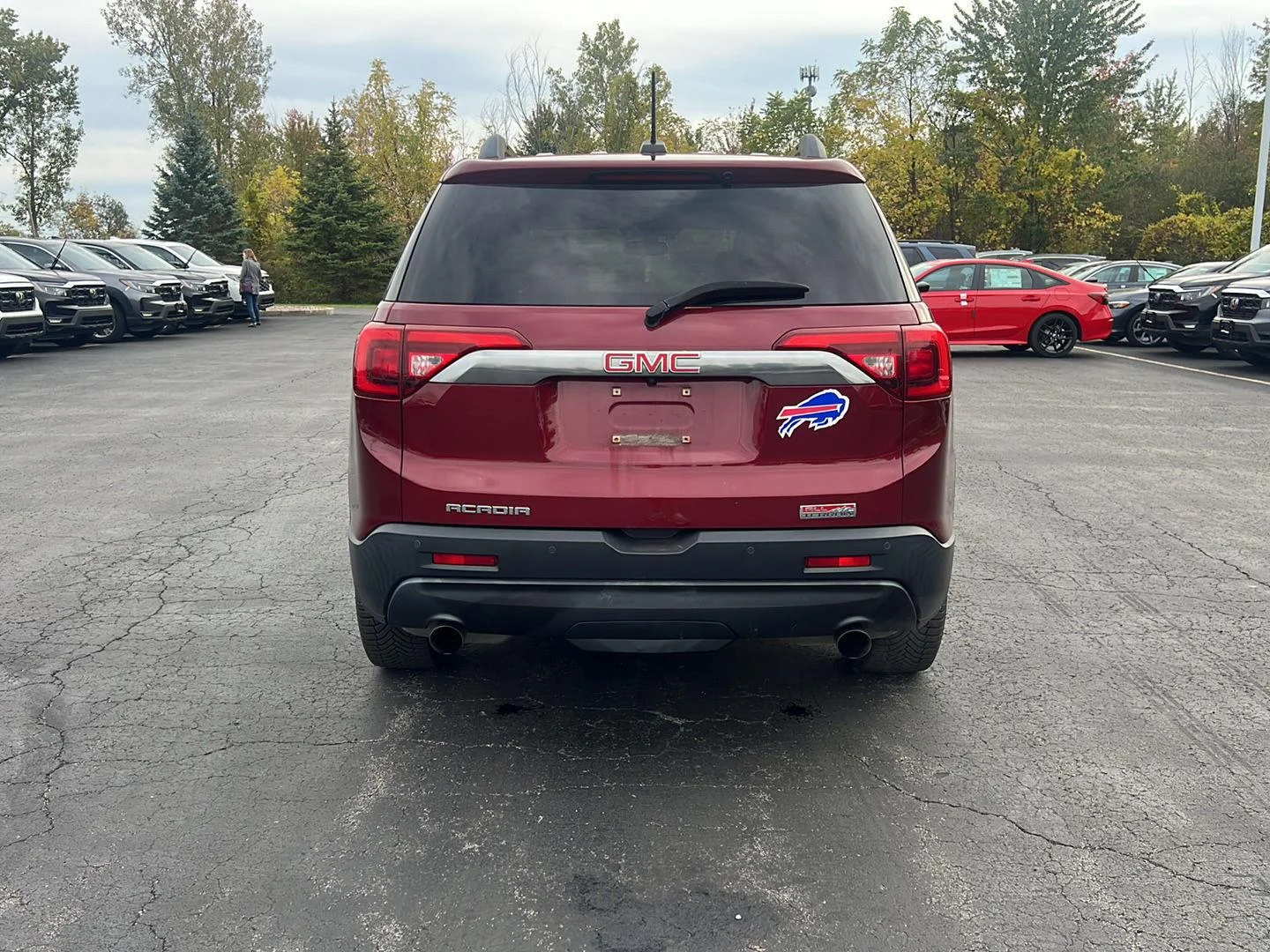 Used 2017 Crimson Red Tintcoat GMC SLT image 6