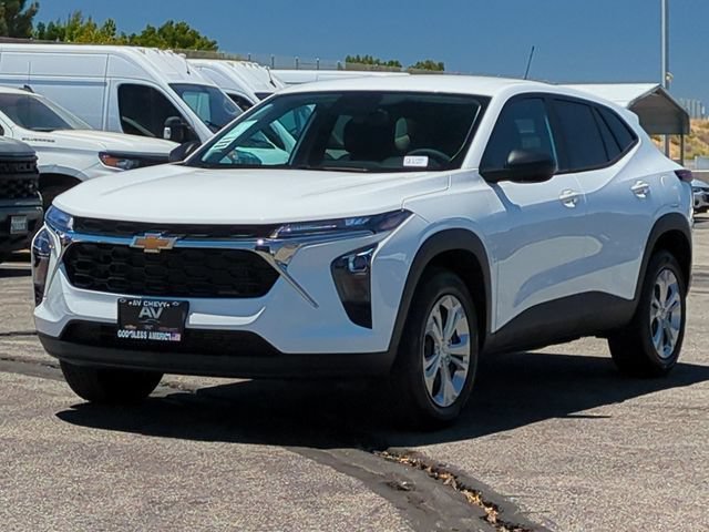 New 2026 Summit White Chevrolet LS image 4