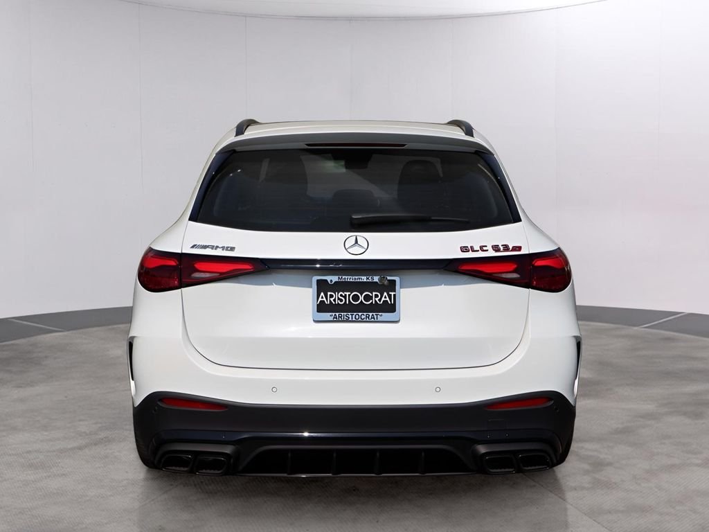 2025 Mercedes-Benz GLC AMG GLC63 S - Photo 7
