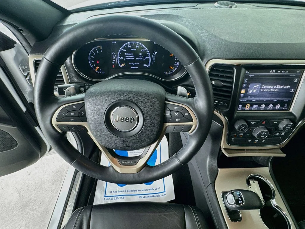 Used 2014 Bright White Clearcoat Jeep Limited image 12
