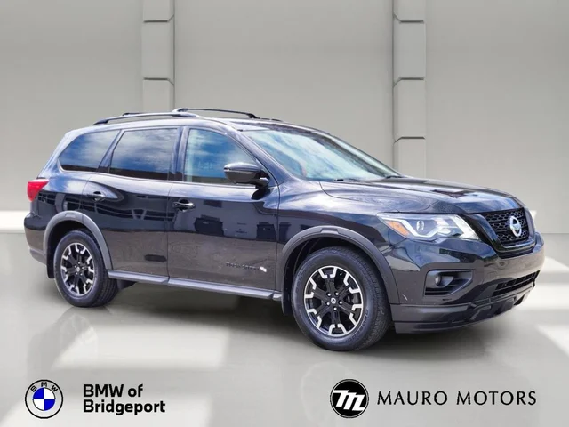 2020 Nissan Pathfinder SL
