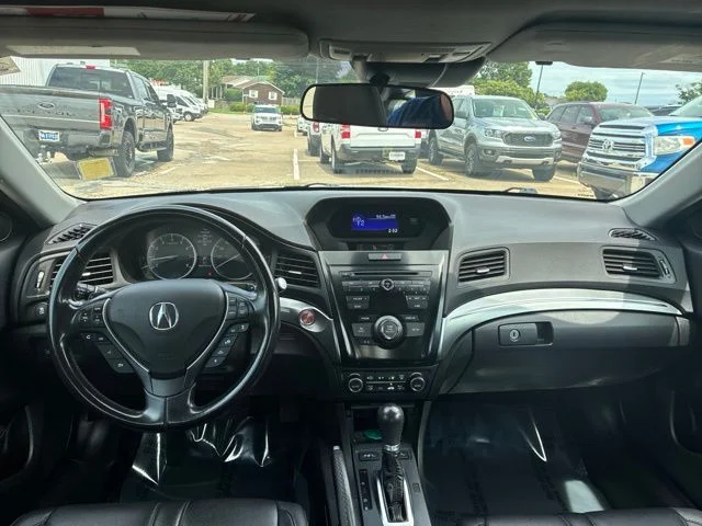 Certified Used 2019 Platinum White Pearl Acura Base image 19