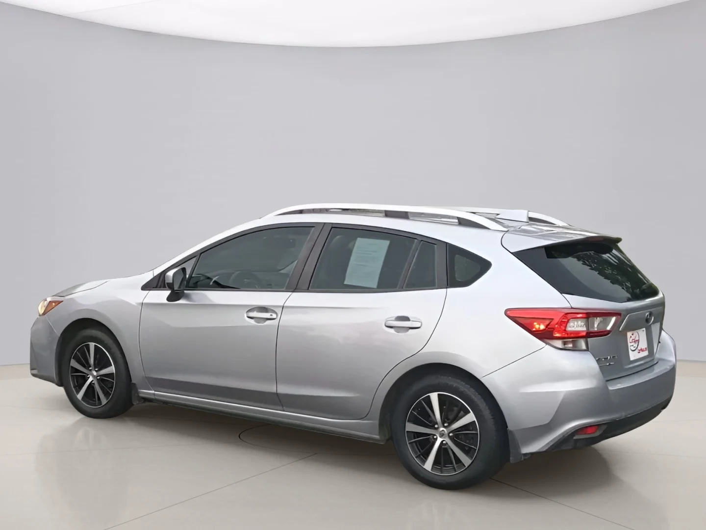 Used 2019 Silver Subaru PREMIUM image 5