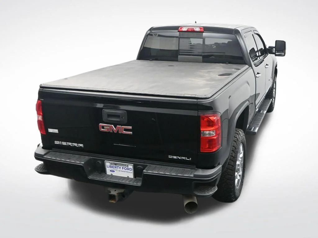 Used 2019 Black GMC Denali image 28
