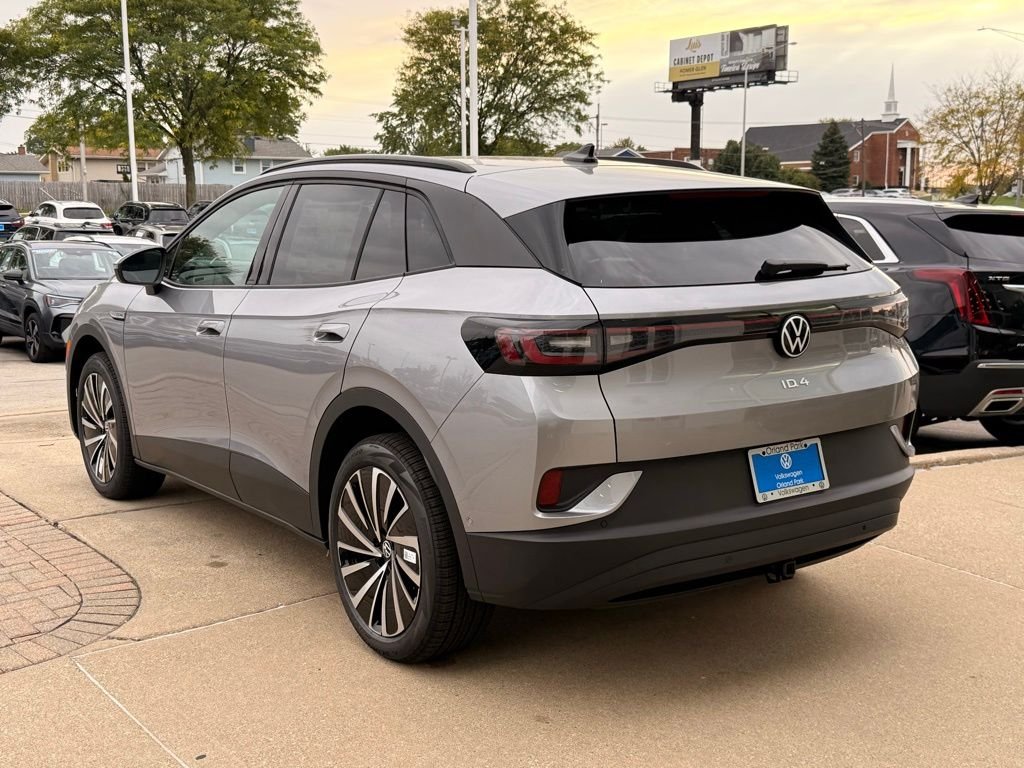 New 2025 Silver Mist Metallic Volkswagen Pro image 5