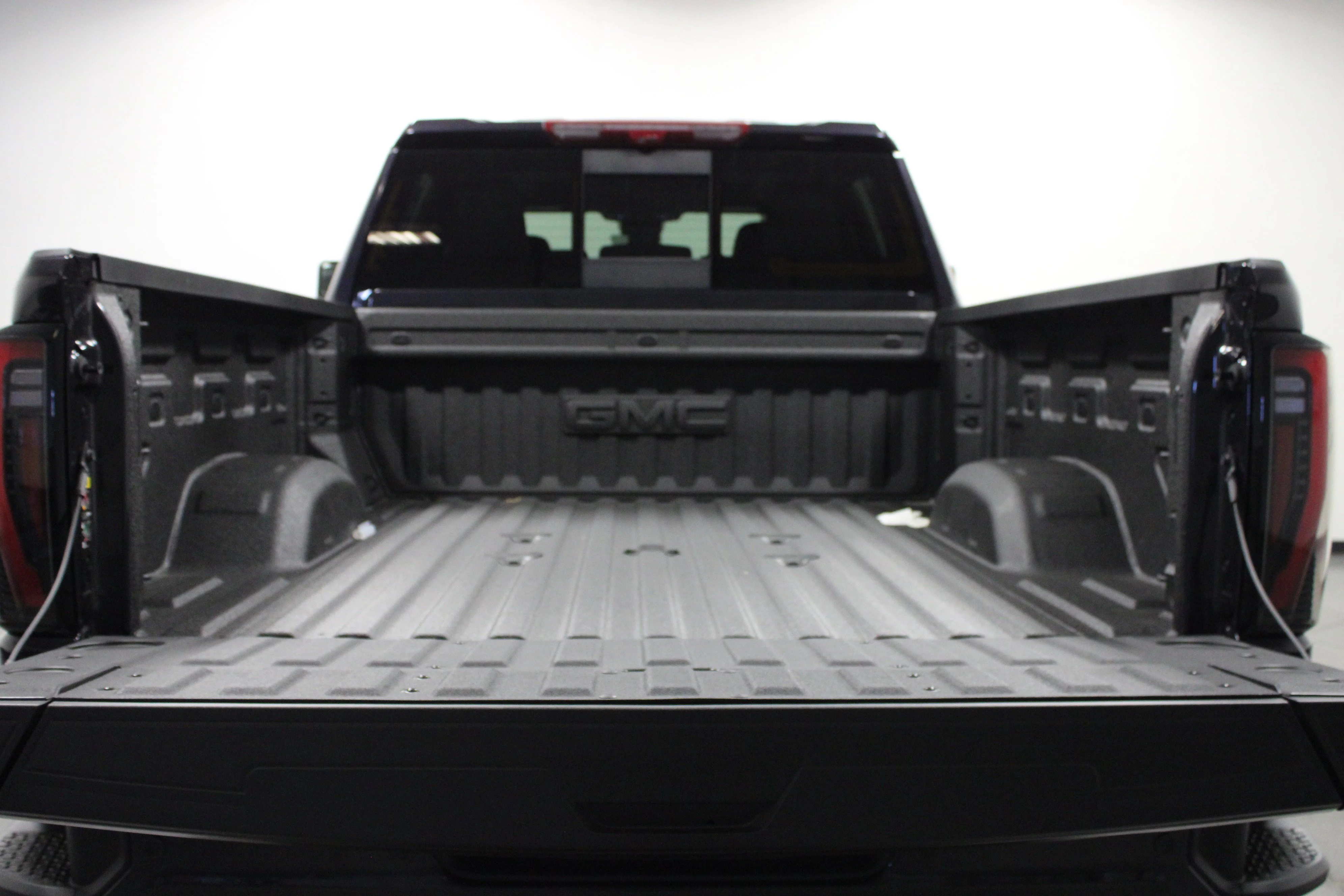 New 2026 Titanium Rush Metallic GMC AT4 image 14