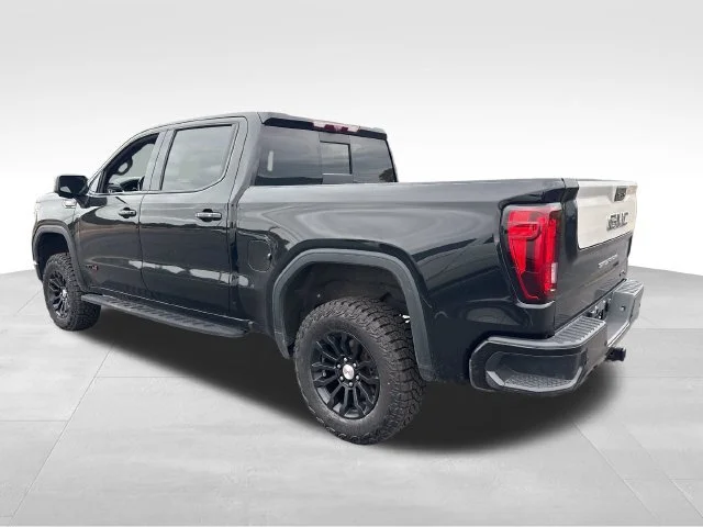 Used 2022 ONYX BLACK GMC AT4 image 3