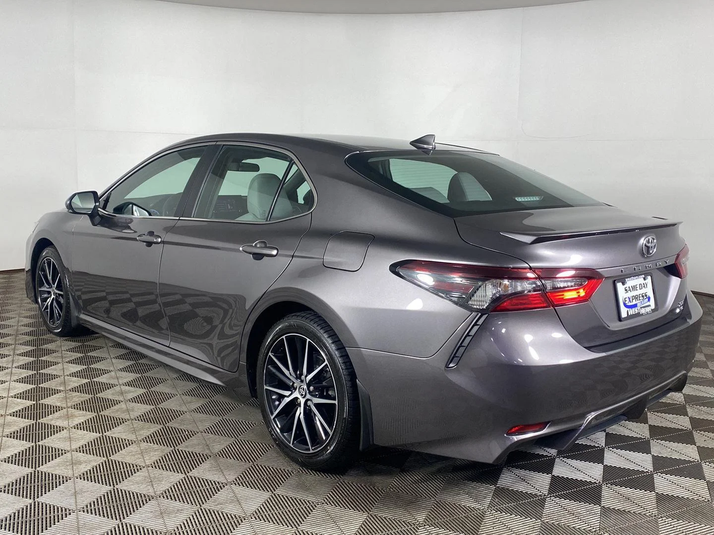 Used 2023 Predawn Gray Mica Toyota SE image 8