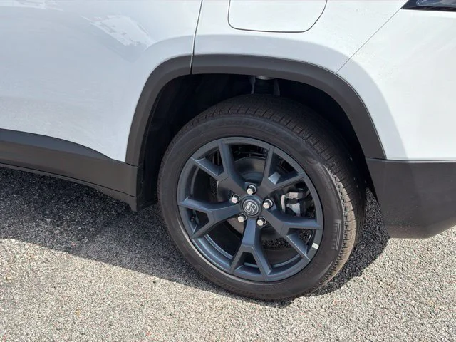 New 2026 White Jeep  image 6