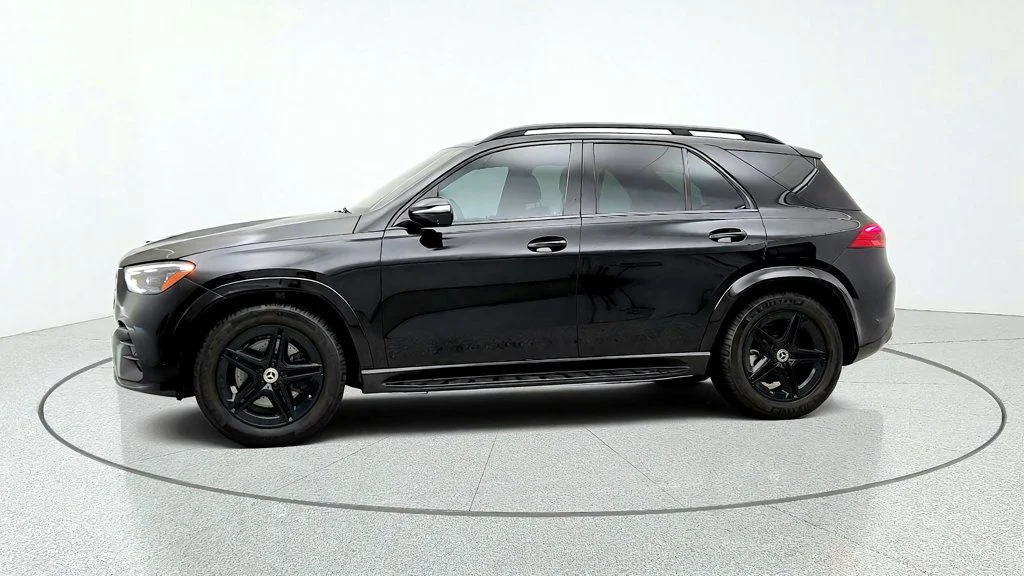 Used 2024 Black Mercedes-Benz GLE 450 4MATIC® SUV image 8