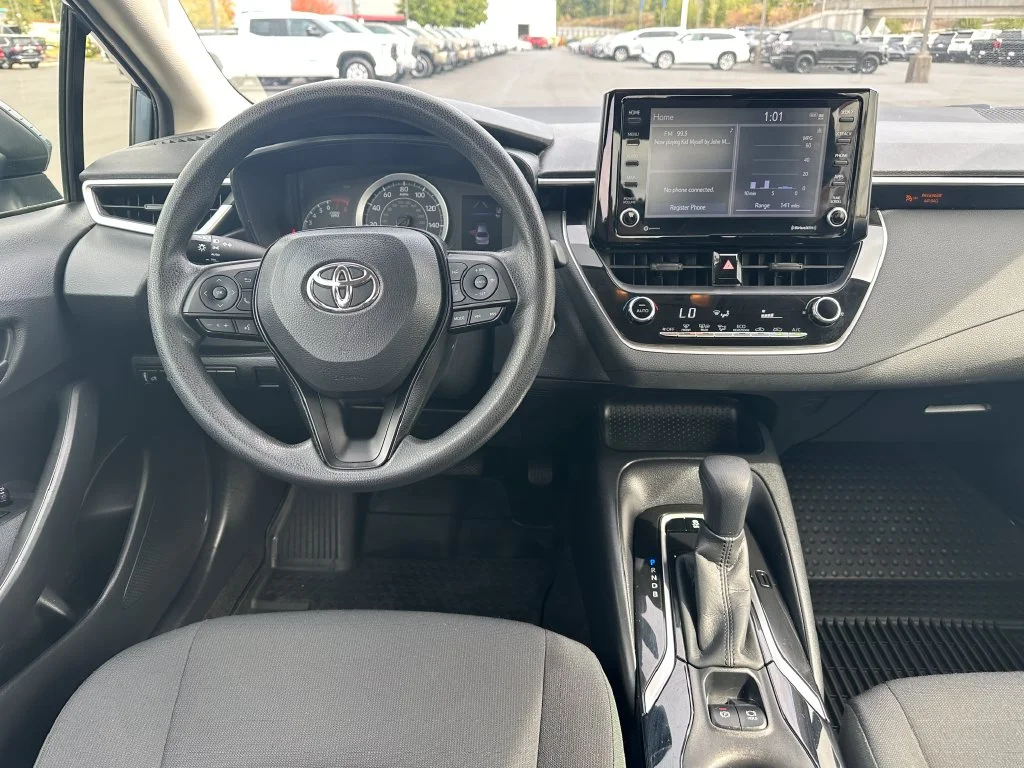 Certified Used 2022  Toyota LE image 16