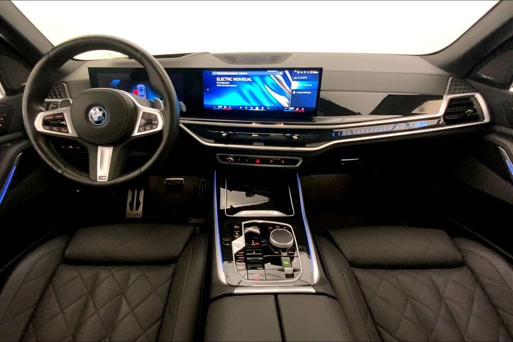 Used 2024 Dravit Grey Metallic BMW  image 16