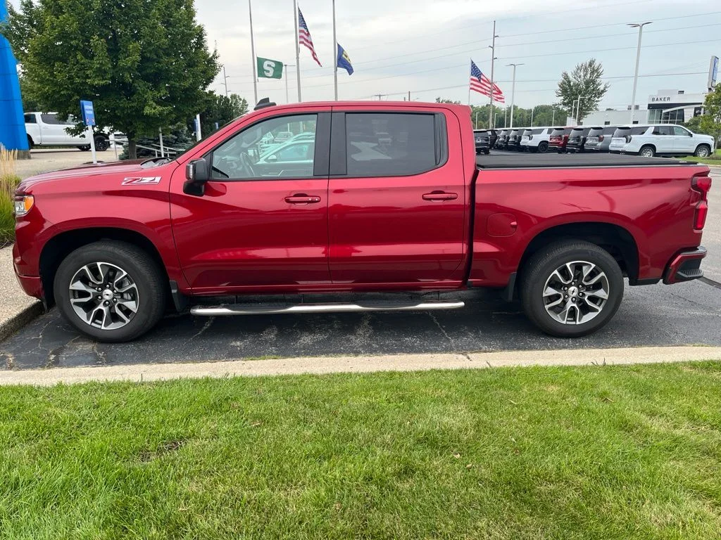 Certified Used 2022 Red Chevrolet RST image 5
