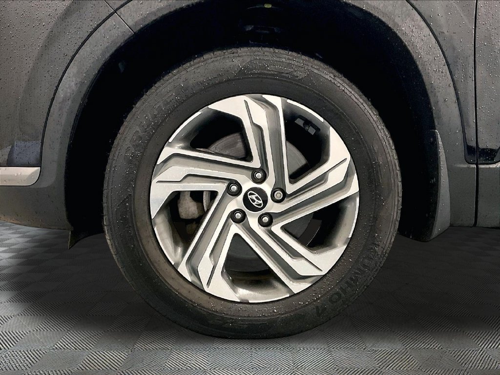 Used 2023 Twilight Black Hyundai SEL image 7