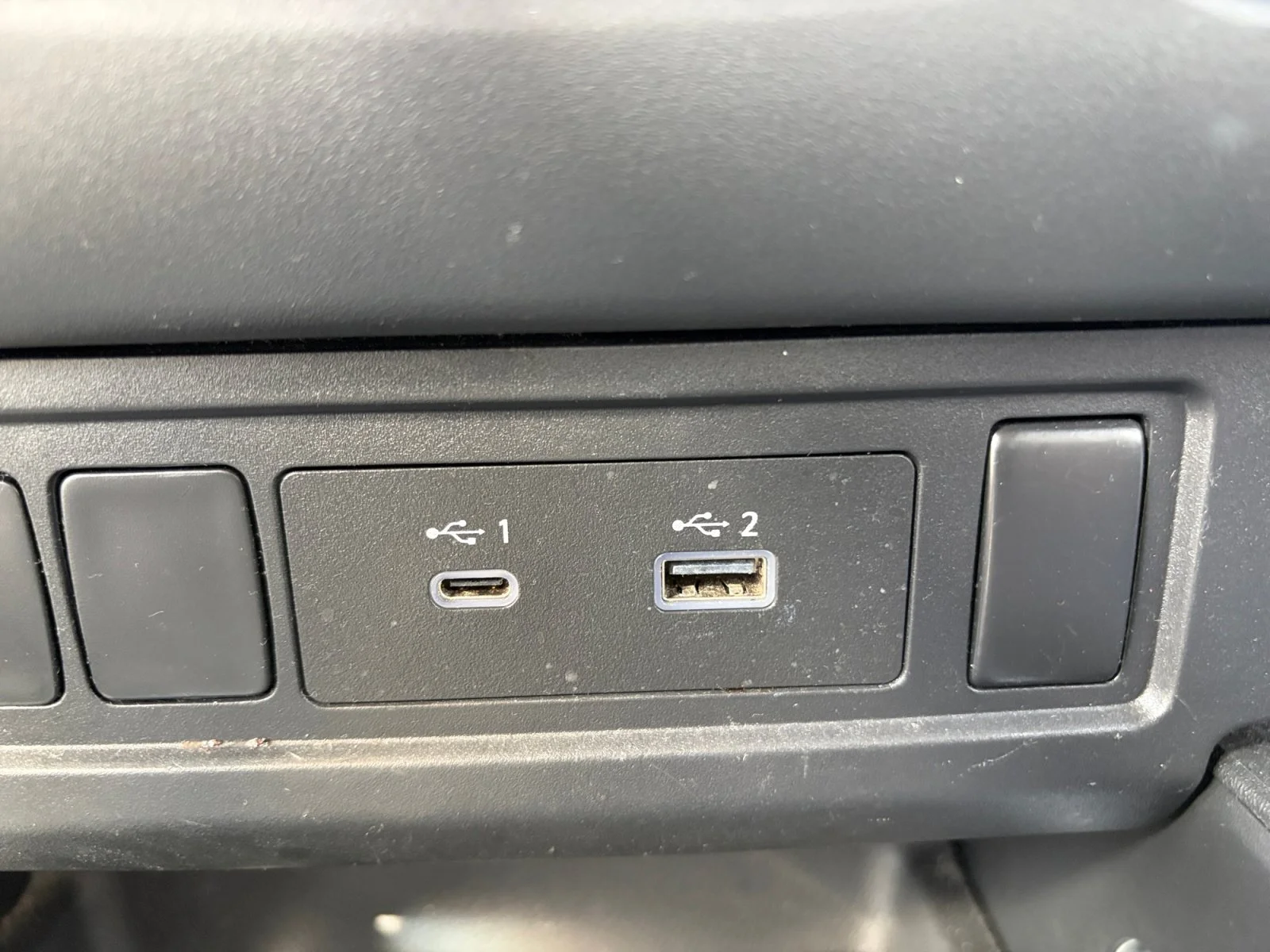 Used 2024 Gun Metallic Nissan SV image 18
