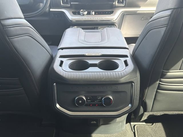 Used 2025 Black Ford Platinum image 47