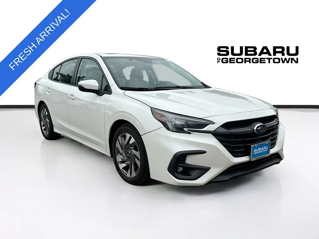 2023 Subaru Legacy Limited's photo