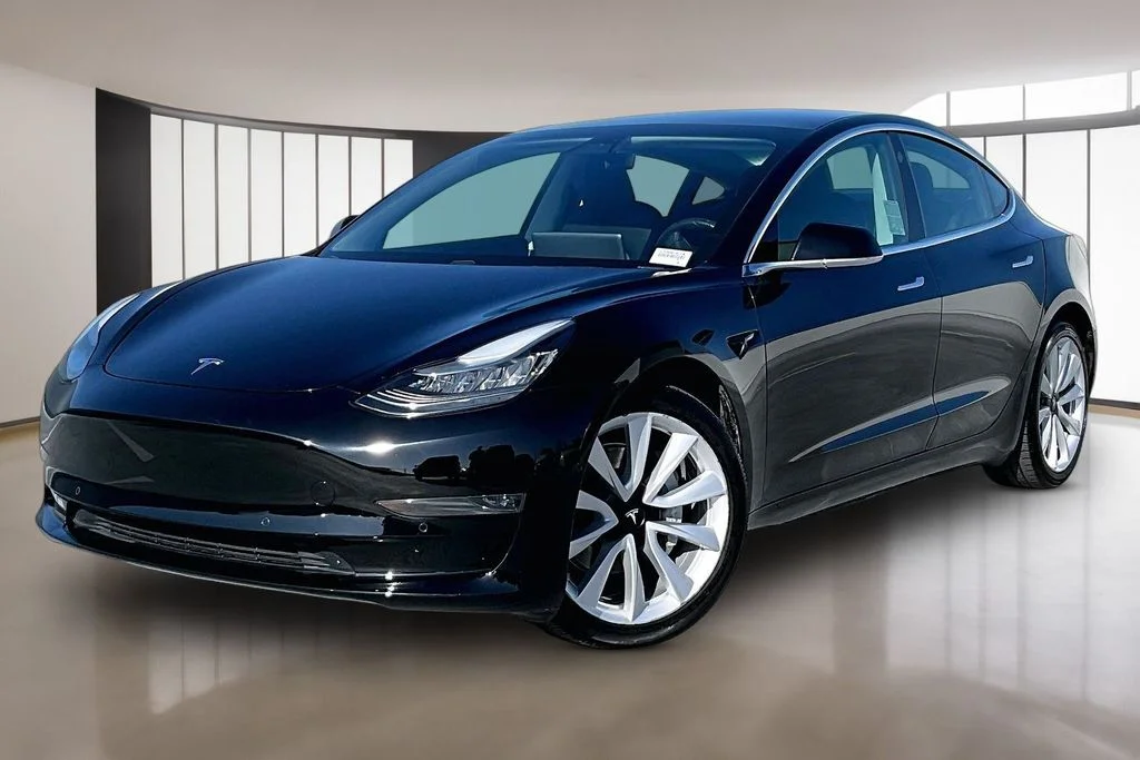 2020 Tesla Model 3 Long Range Dual Motor All-Wheel Drive's photo