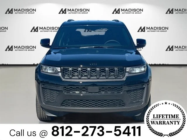 New 2027 Black Jeep Laredo Altitude image 2