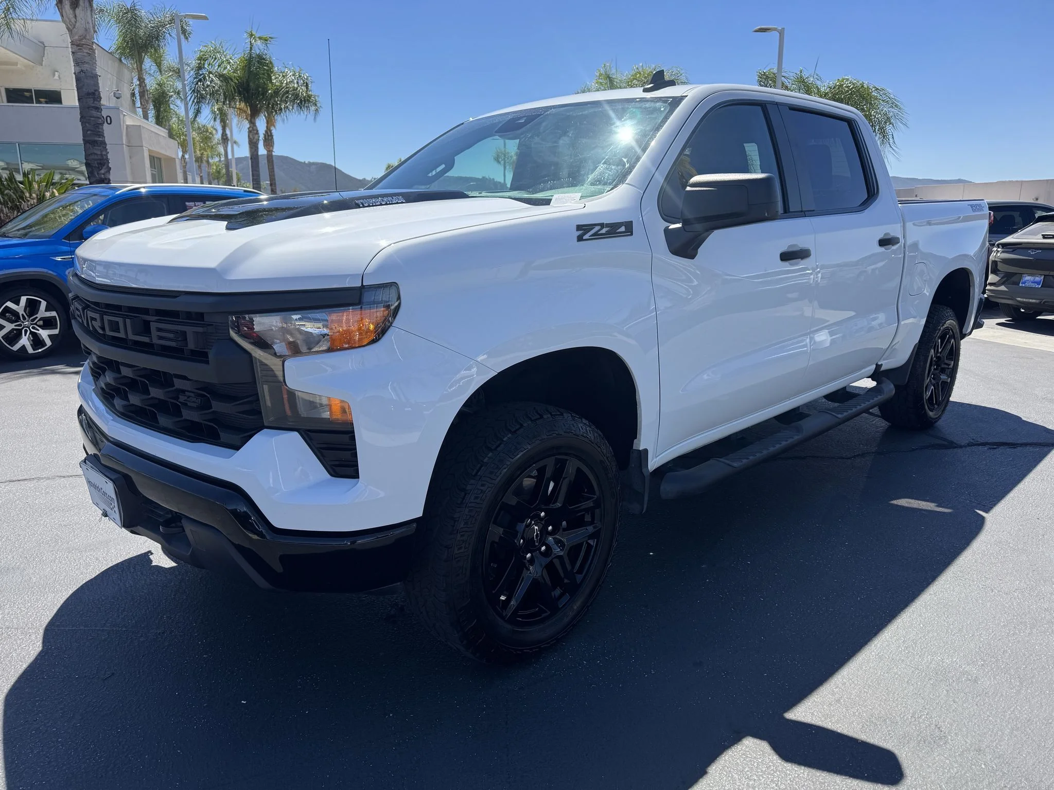Used 2024 SUMMIT WHITE Chevrolet Custom Trail Boss image 3