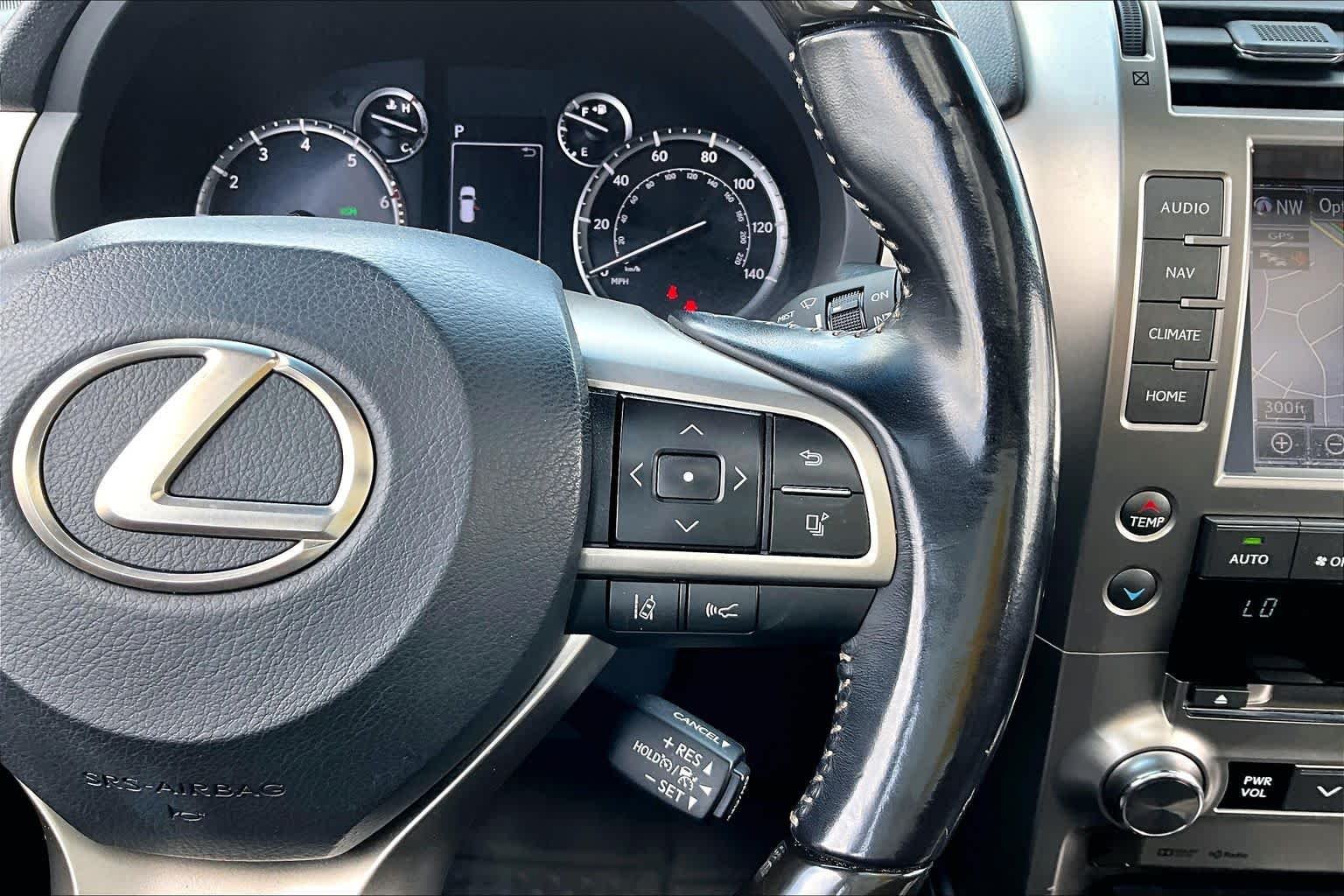 Used 2020 Starfire Pearl Lexus Premium image 25
