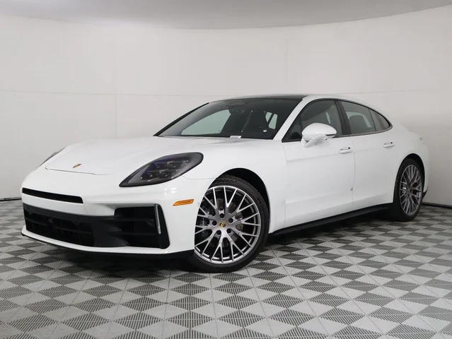2026 Porsche Panamera RWD