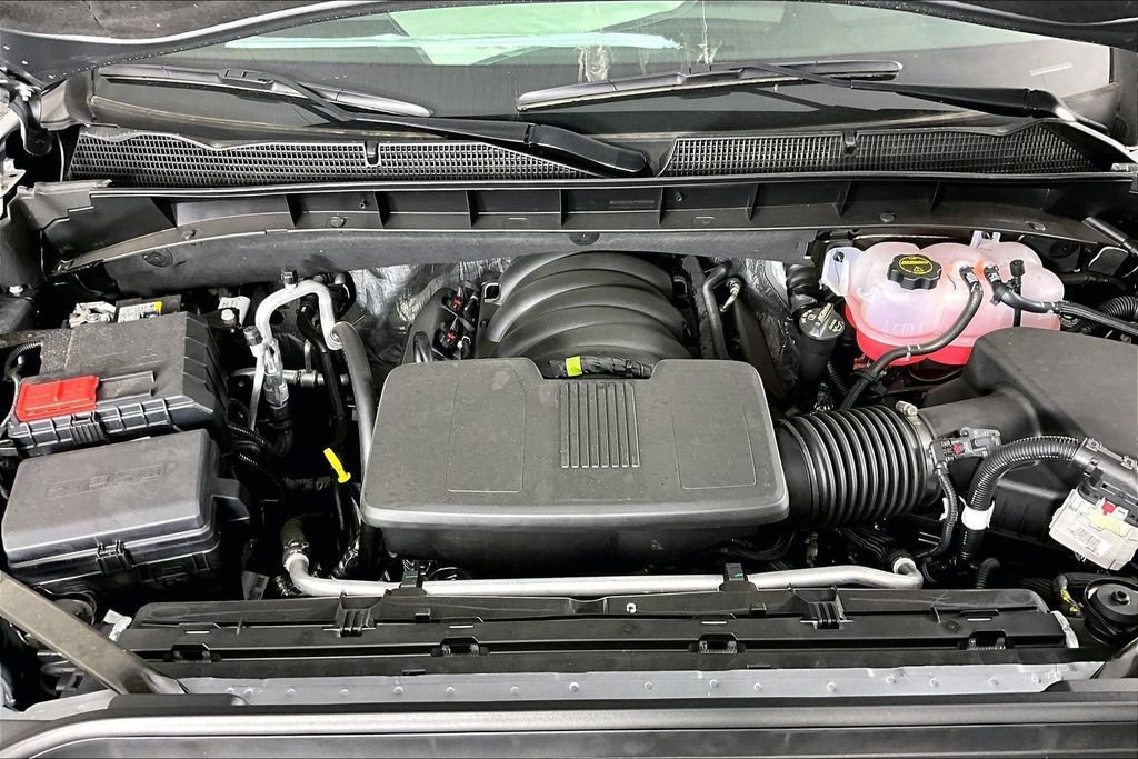 New 2026 Sterling Metallic GMC AT4X image 2