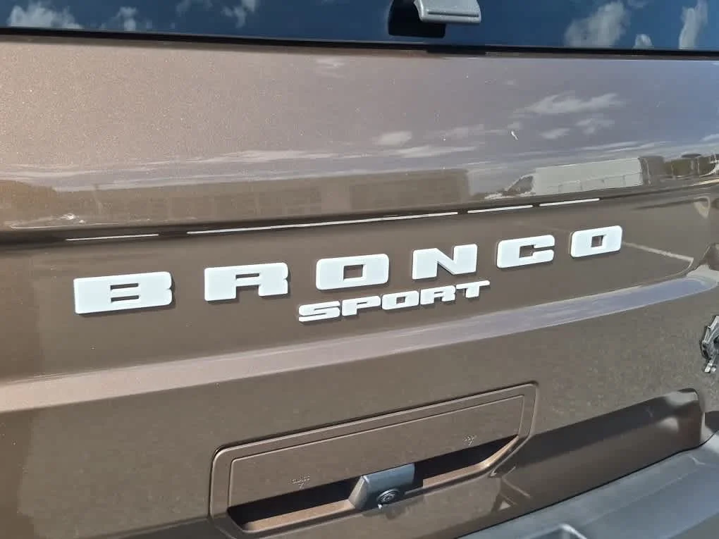 Certified Used 2022 Bronze Smoke Ford Outer Banks image 22