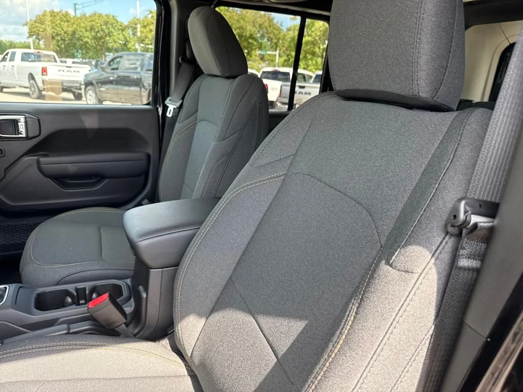 New 2025 Black Clearcoat Jeep Sport S image 13