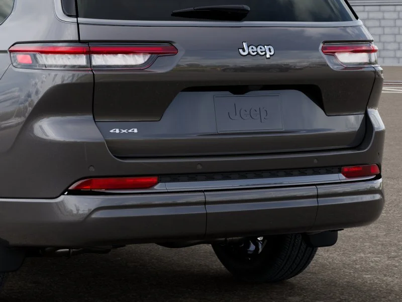 New 2026 Baltic Gray Metallic Clear-Coat Exterior Paint Jeep Limited Reserve image 15