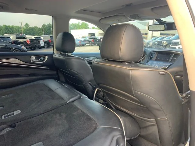 Used 2020 Silver INFINITI PURE image 12