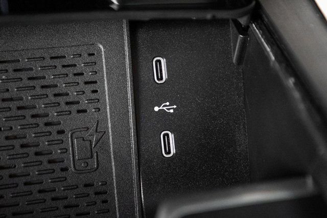 Certified Used 2026 Blue Mercedes-Benz GLS 450 image 21