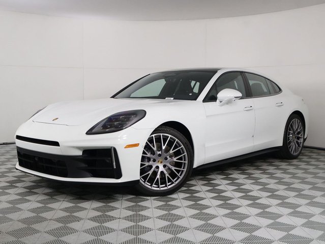 2026 Porsche Panamera RWD