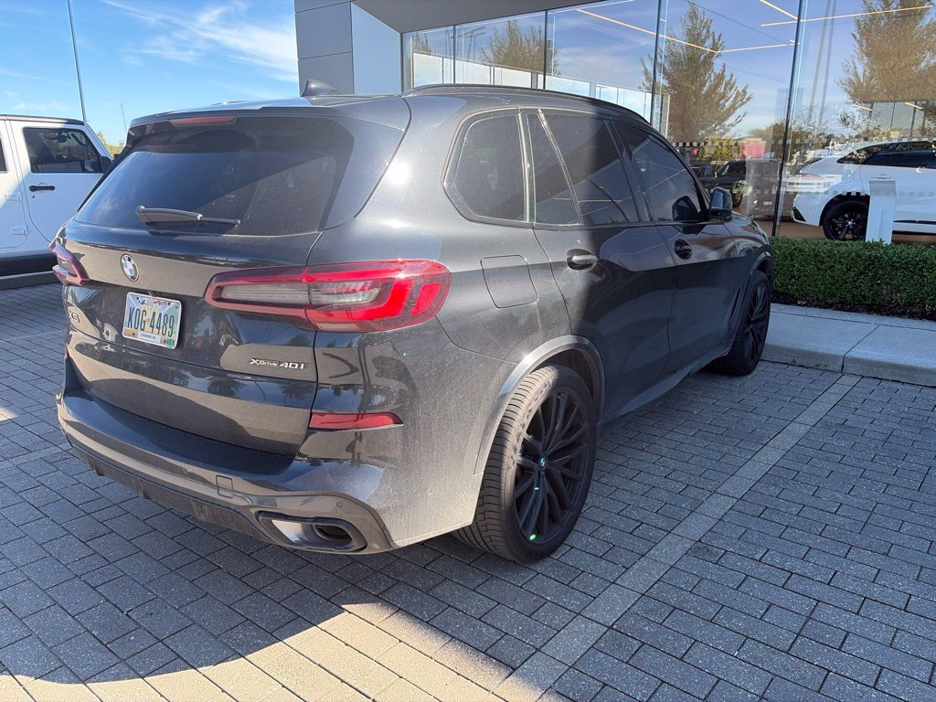Used 2023 Black Sapphire Metallic BMW xDrive40i image 5