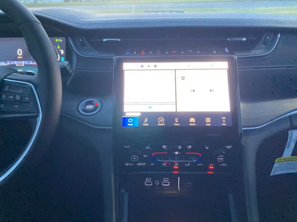2024 Jeep Grand Cherokee 4xe - Photo 12