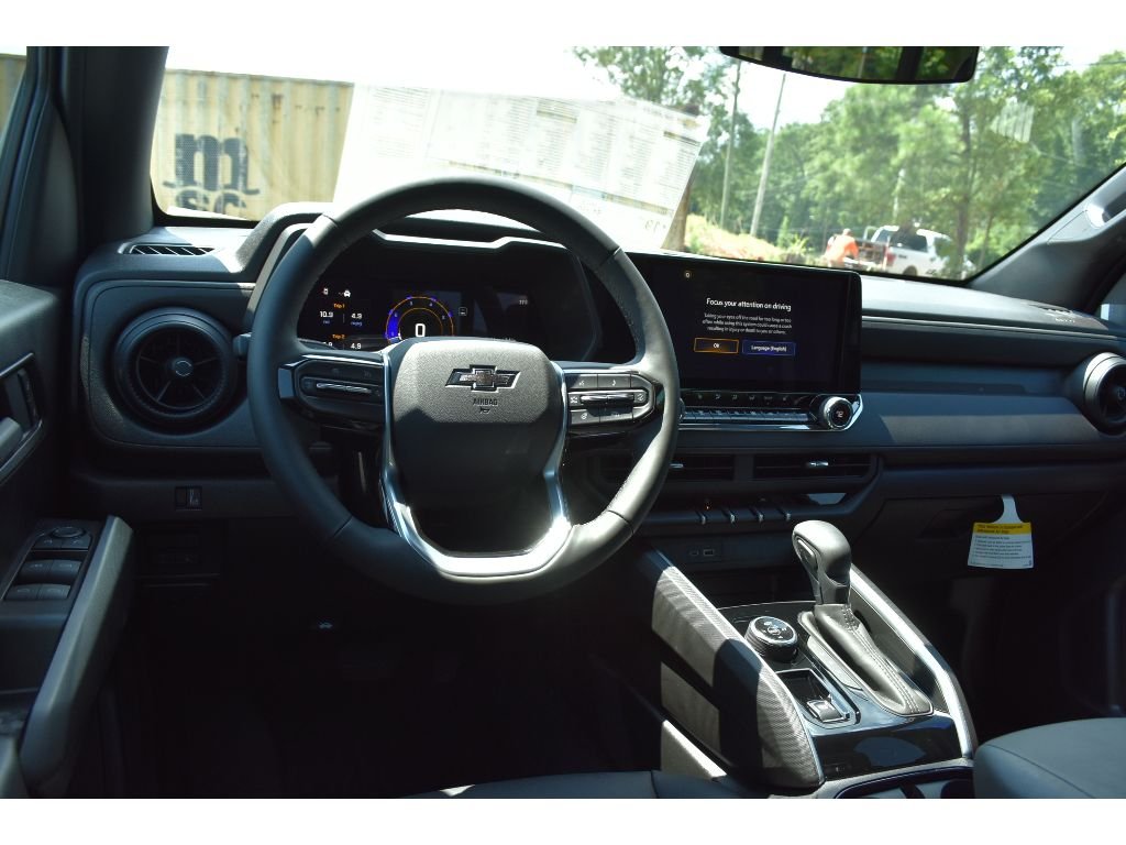 2025 Chevrolet Colorado Trail Boss - Photo 14