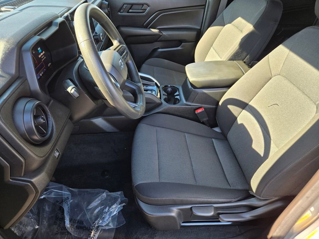2025 Chevrolet Colorado Trail Boss - Photo 10
