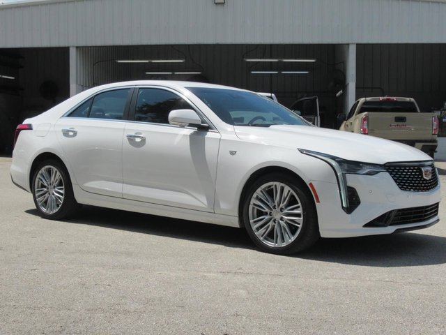 2026 Cadillac CT4 Premium Luxury