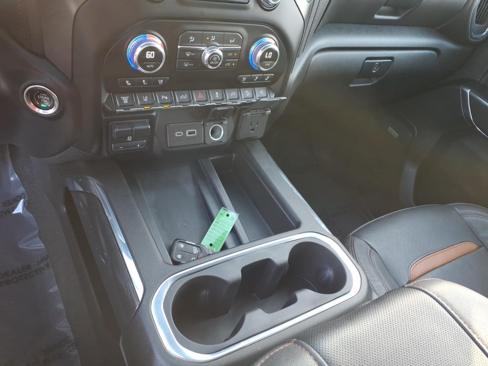 Used 2023 Summit White GMC AT4 image 10