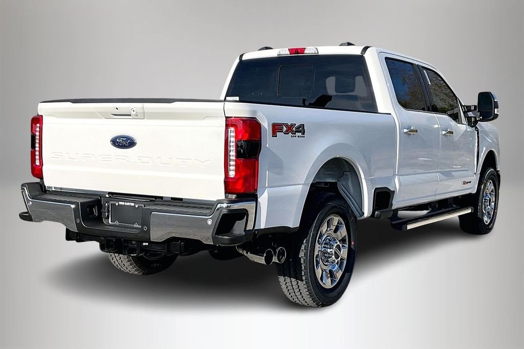 New 2026 Ford Super Duty F-250 Lariat 4D Crew Cab