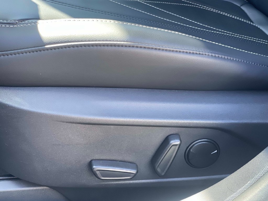 Certified Used 2023 White Metallic Ford Select image 22