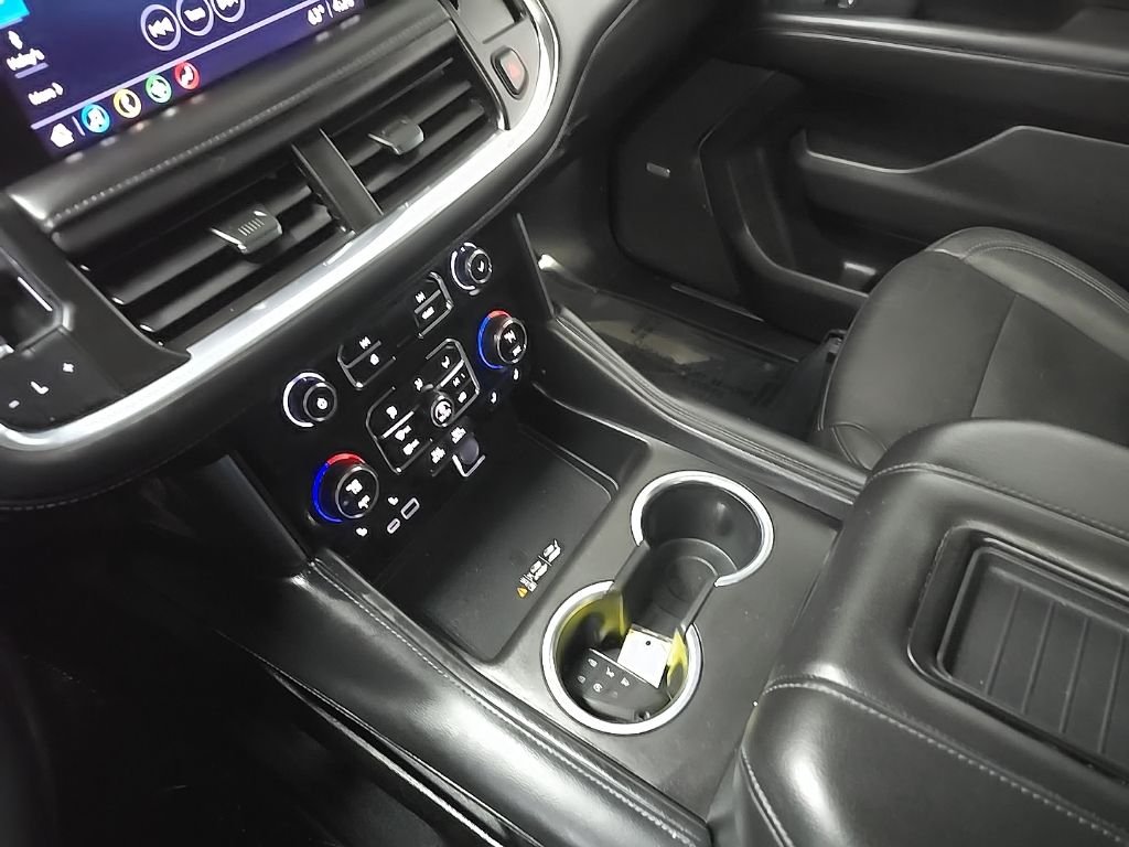 Used 2021 Black Chevrolet Z71 image 30