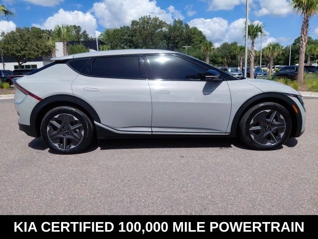 Used 2025 Gray Kia Light image 4