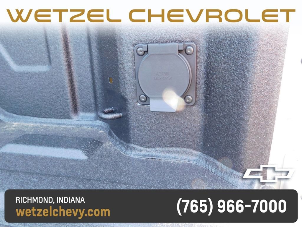 2026 Chevrolet Silverado 1500 ZR2 - Photo 8