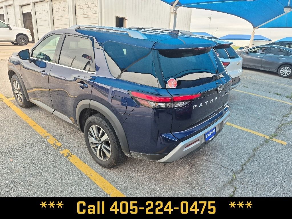Used 2025  Nissan SL image 8